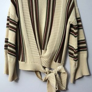 SOUTH MOON UNDER SWEATER